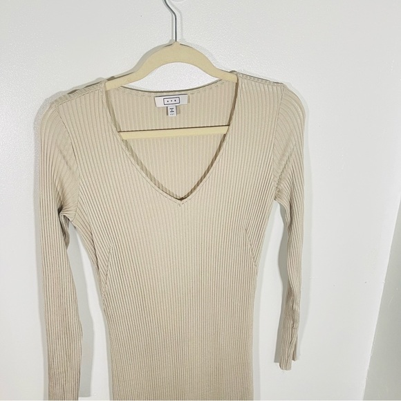 NEW AYR The Babe Dress Champagne Ribbed Knit Maxi Bodycon V-Neck Academia - Picture 4 of 9